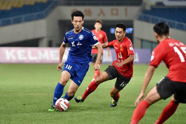 斯诺克世锦赛：吴宜泽力克马克·艾伦晋级决赛