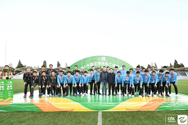 英联杯-B费卡塞米罗梅开二度 曼联5-2莱斯特城